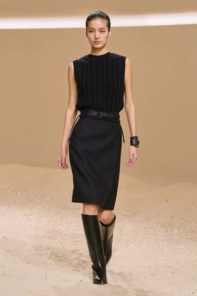 Look 37